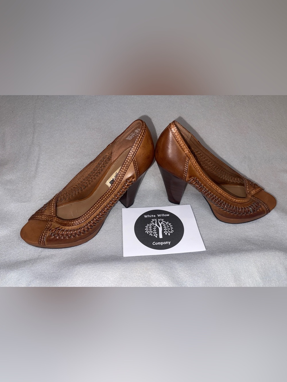 American Eagle Outfitters Brown Woven Leather Block Peep Toe Heels Size 10